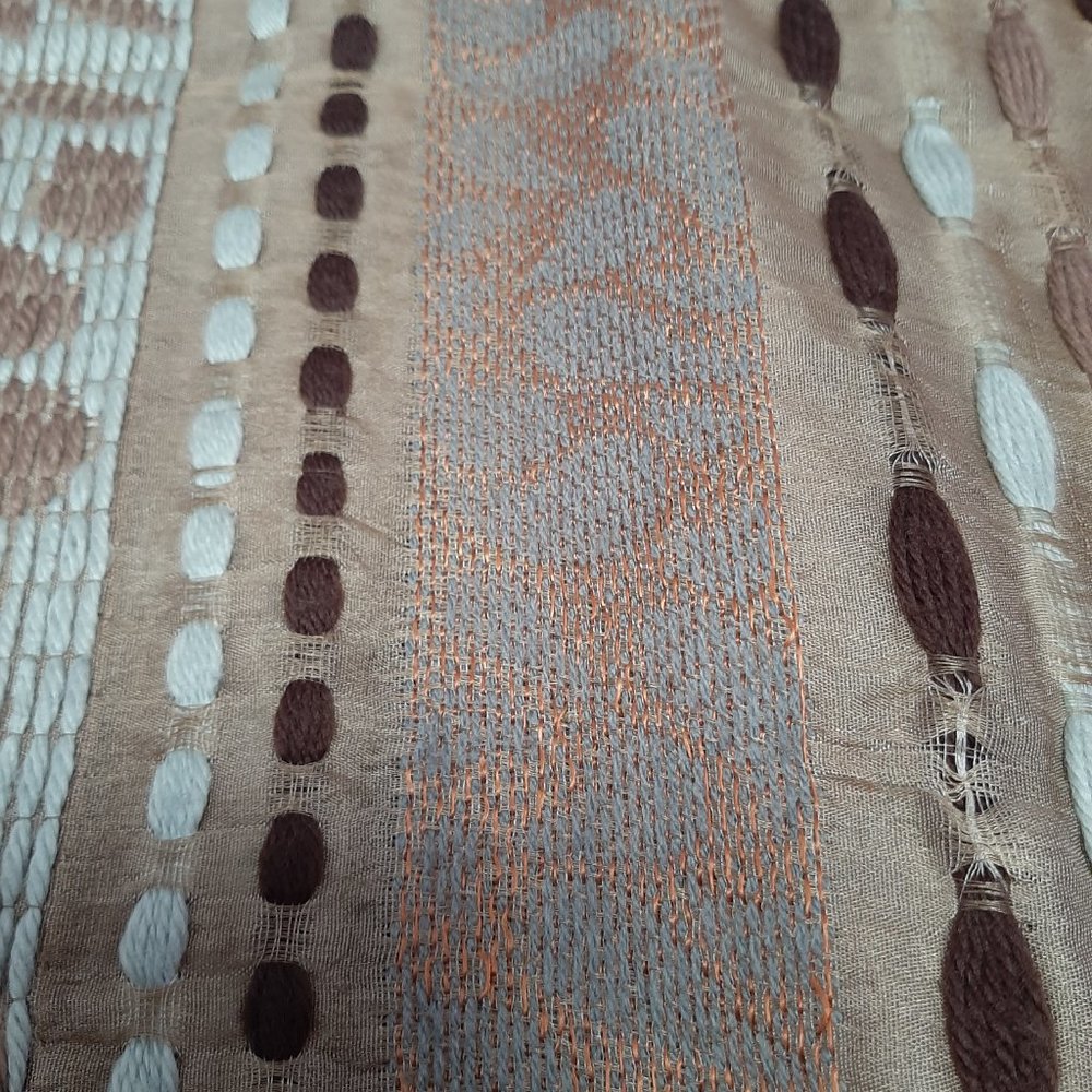 Scarf - Picture 5 of 7
